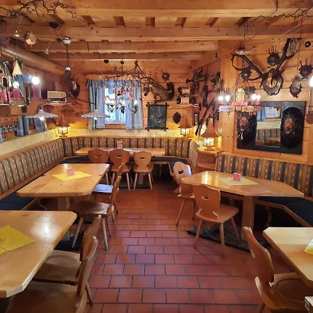 Gaestehaus Sagmeister Bed & Breakfast